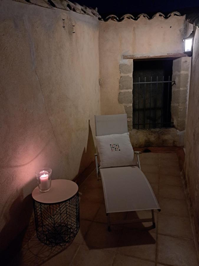 مبيت وإفطار Saint-Victor-des-Oules La Maison De Gisele المظهر الخارجي الصورة